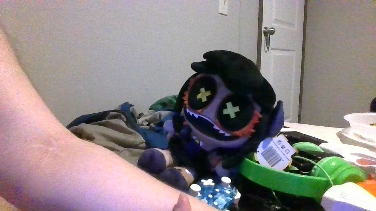 Customer photo review of Cyn Plush