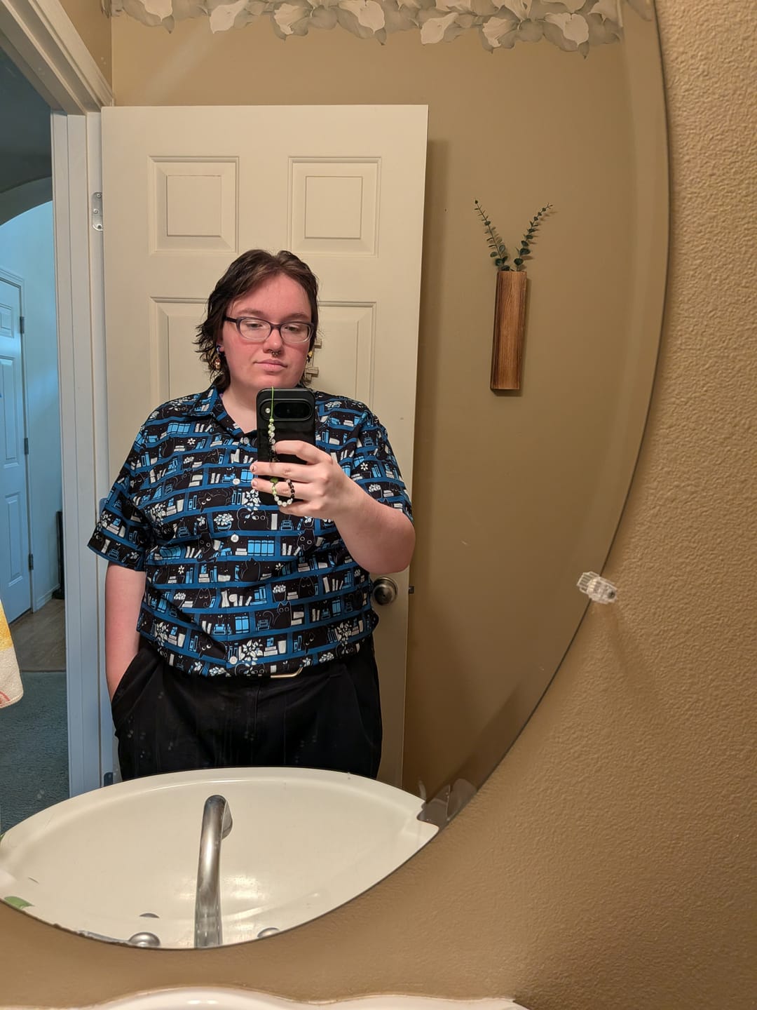 Customer photo review of Purrrfect Library Curvy Button Up Shirt