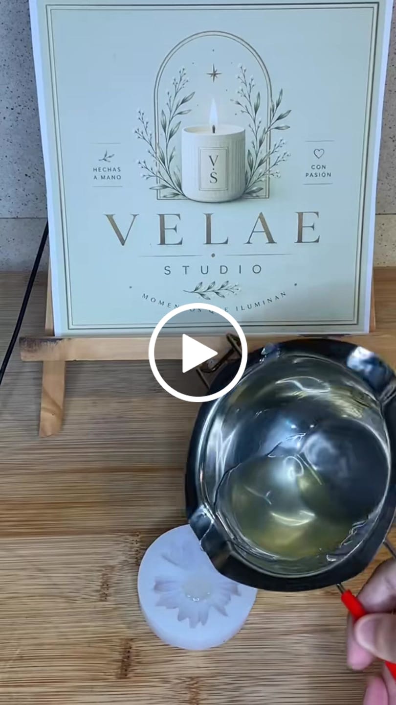 Customer video review of Molde flor margarita