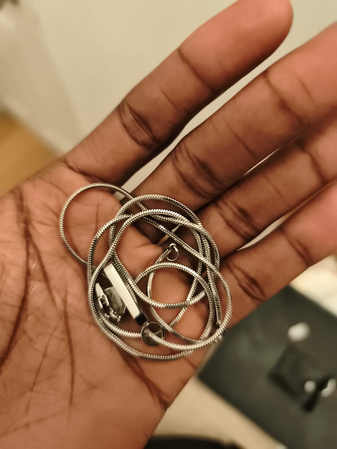 Customer photo review of Minimal Pendant & Square Chain