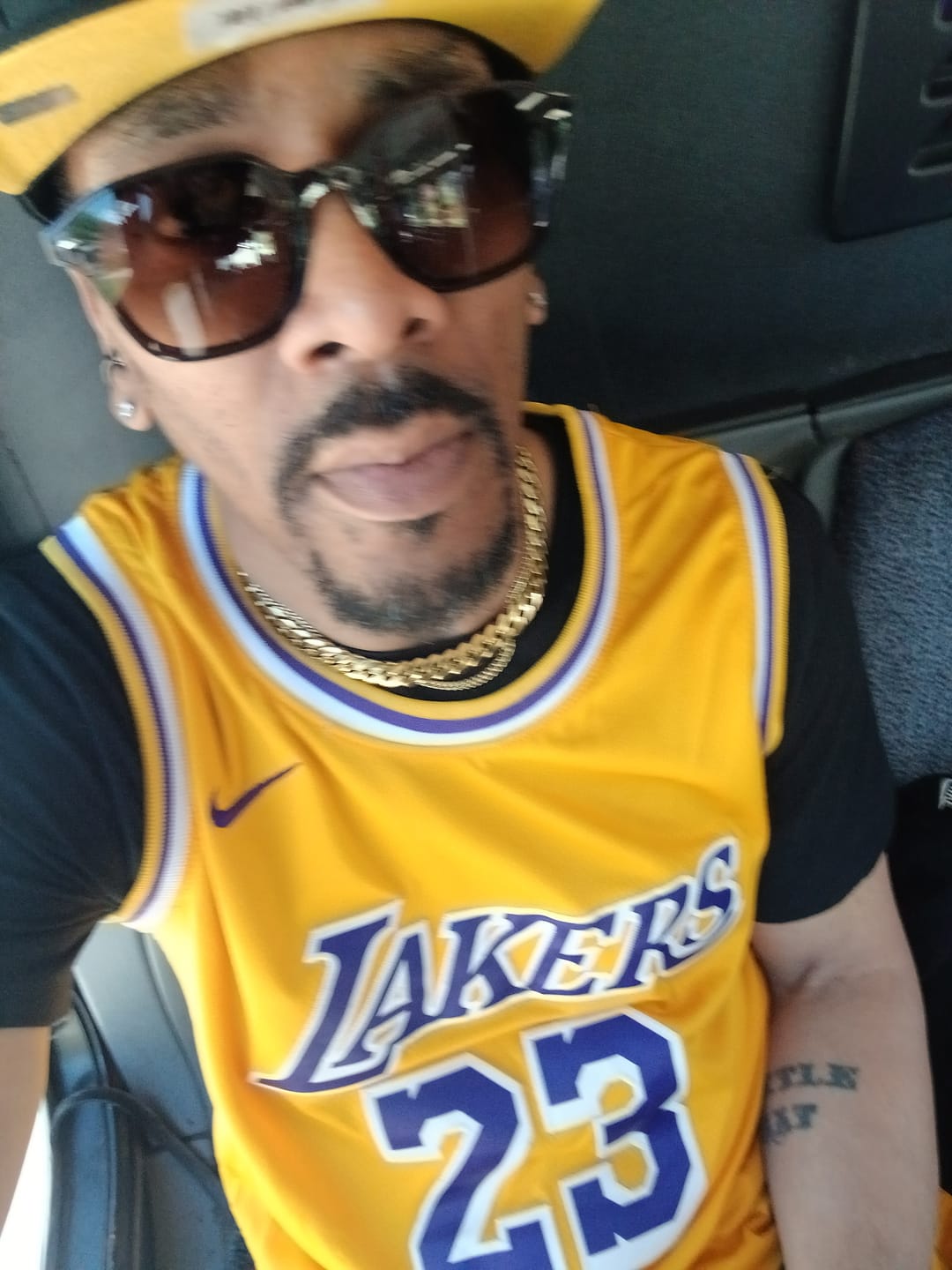Customer photo review of 10-22mm Solid 18k Gold Plated Miami Cuban Link Chain