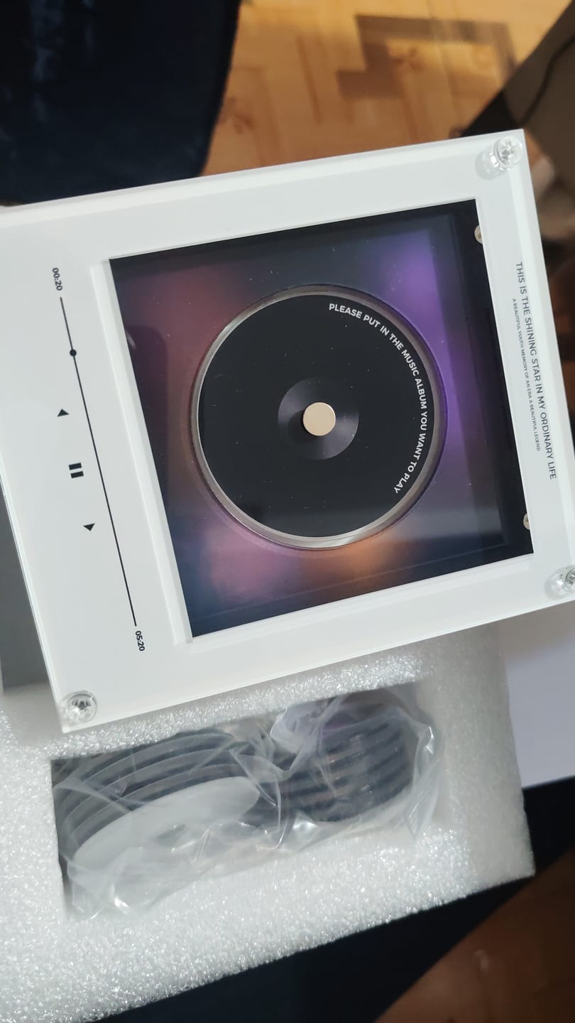Customer photo review of Groovix Box™