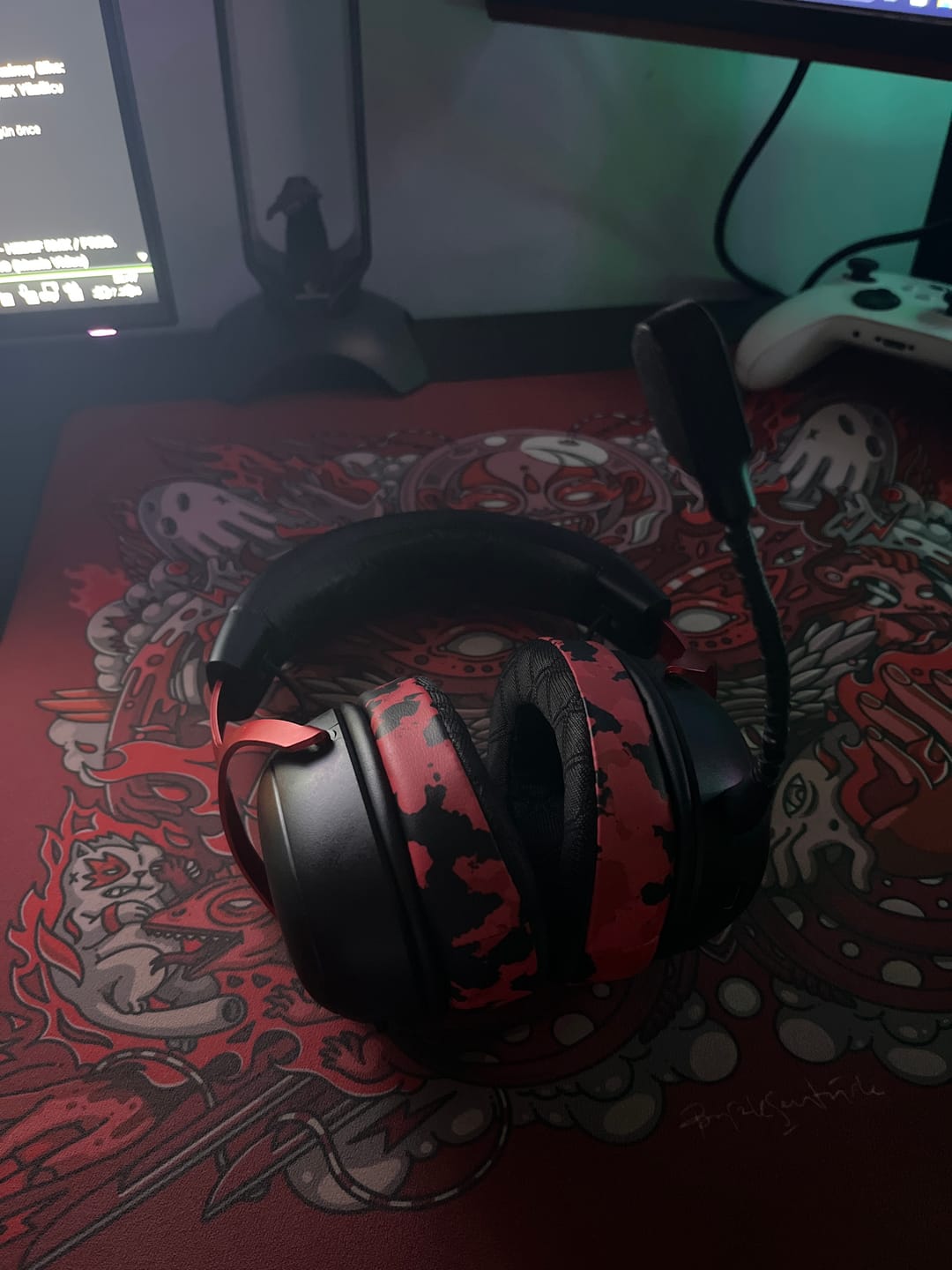 Customer photo review of Wicked Cushions FreeZe V2 Soğutma Jelli Kulaklık Pedleri - HyperX Cloud Serisi