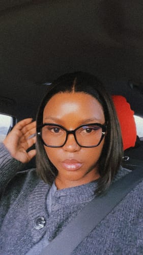 Customer photo review of Vietnamese Super Double Drawn Bone Straight Full Frontal 8" Natural Black Bob Wig