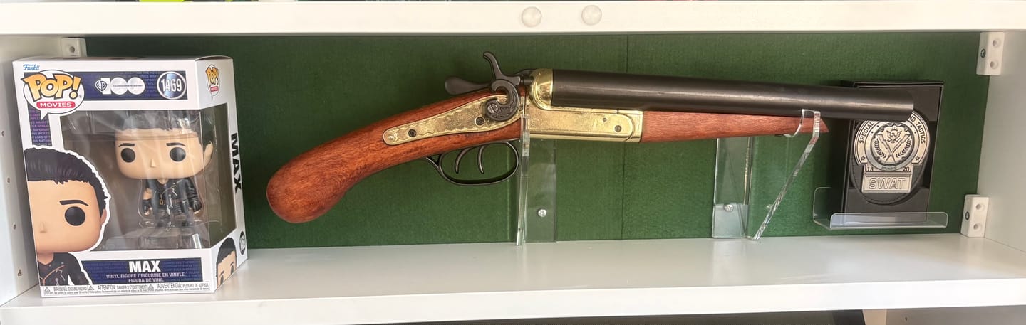 Customer photo review of Wells Fargo Stagecoach Defender - Double Barrel  Wyatt Earp Shotgun Pistol / Sawn-Off with Brass Action- USA 1868