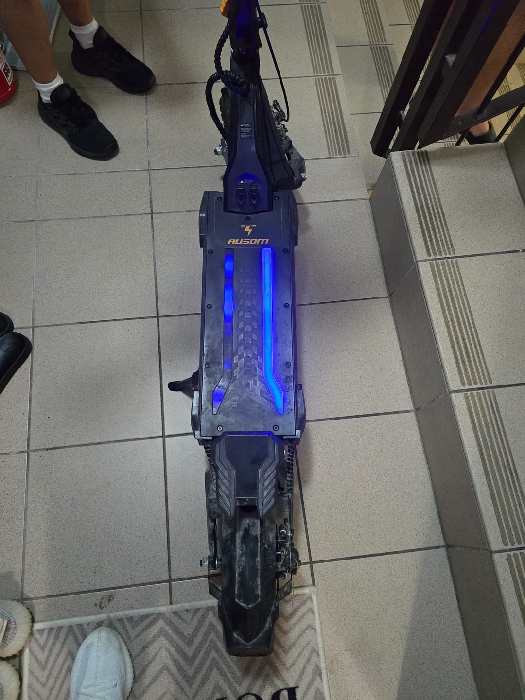 Customer photo review of Ausom L2 Max Dual Motor E-scooter