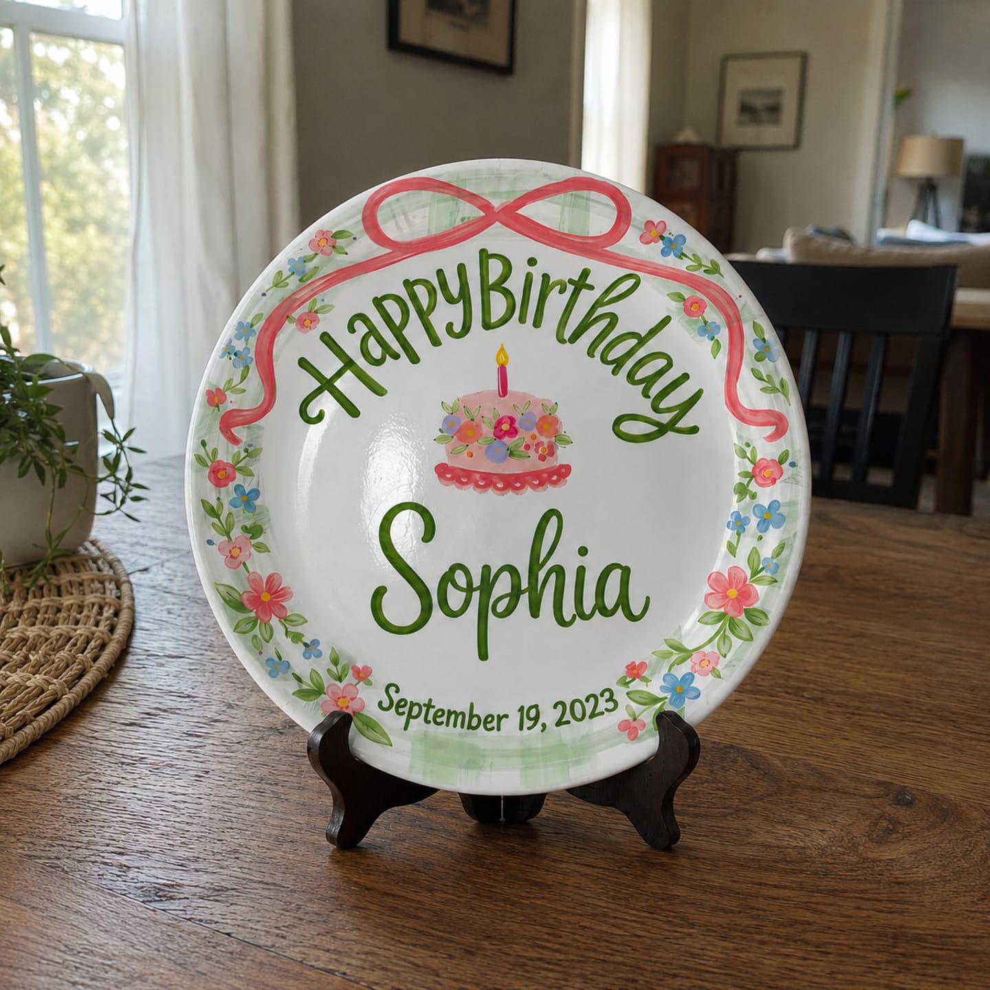 Customer photo review of Pink Bow with Green Floral Border and Birthday Cake Personalized Birthday Plate P4156TV0
