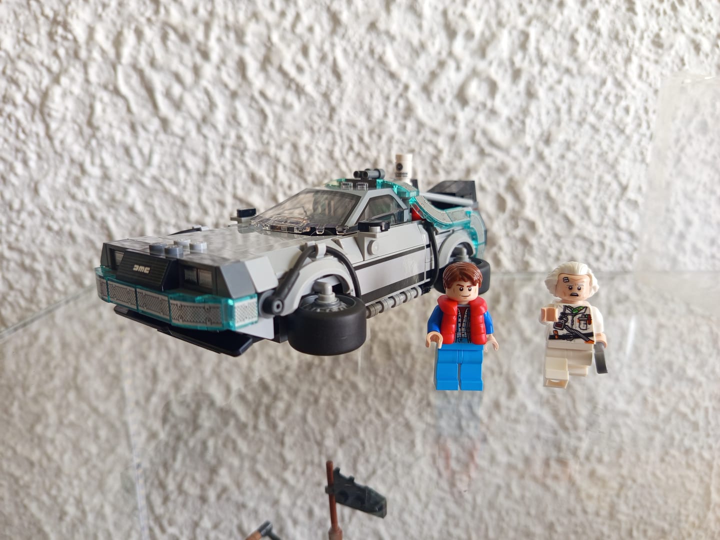 Customer photo review of MÁQUINA DEL TIEMPO DE VOLVER AL FUTURO