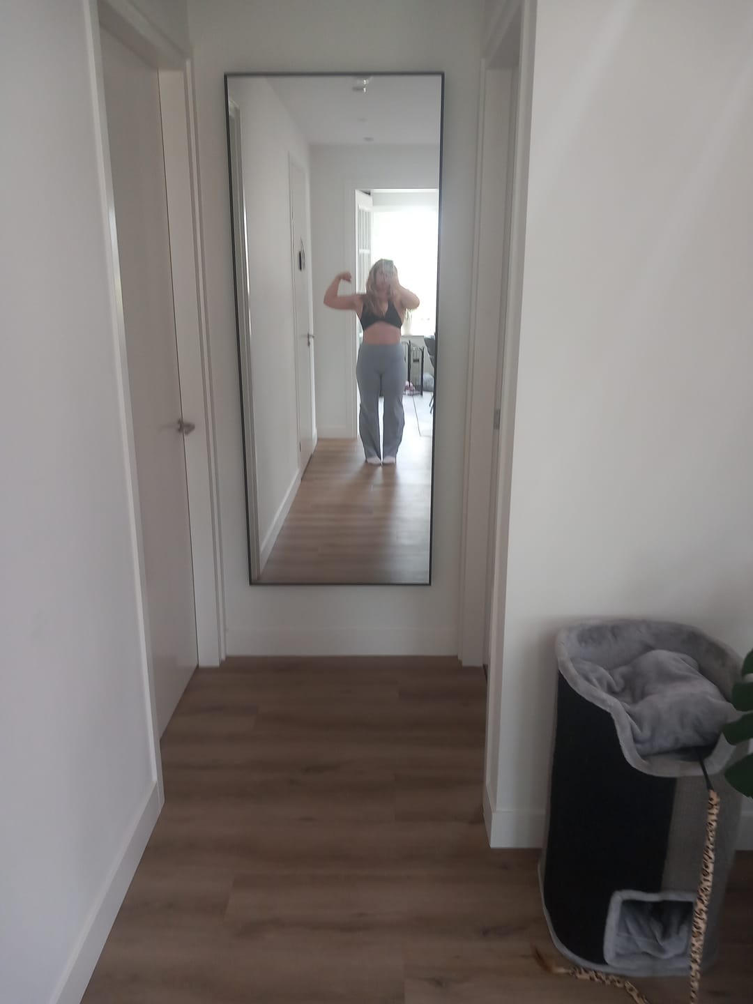 Customer photo review of W2257 - Kove Wide Leg Flare Leggings (Regular)