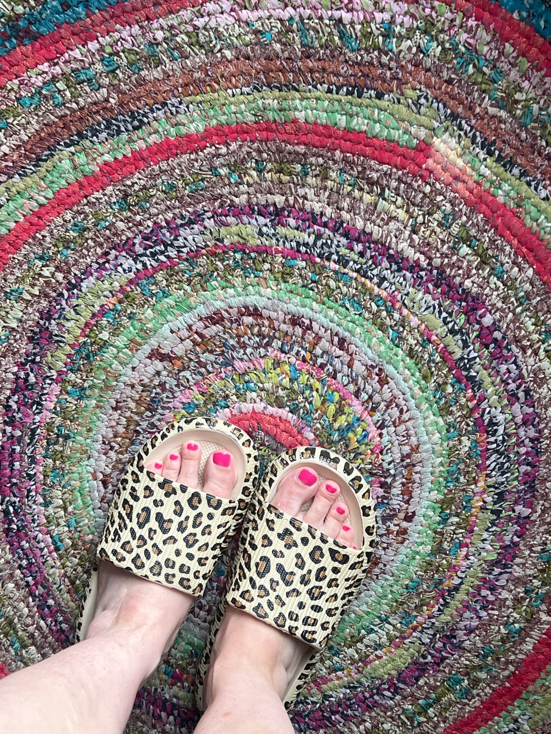 Customer photo review of HappyFlops Limited Editions