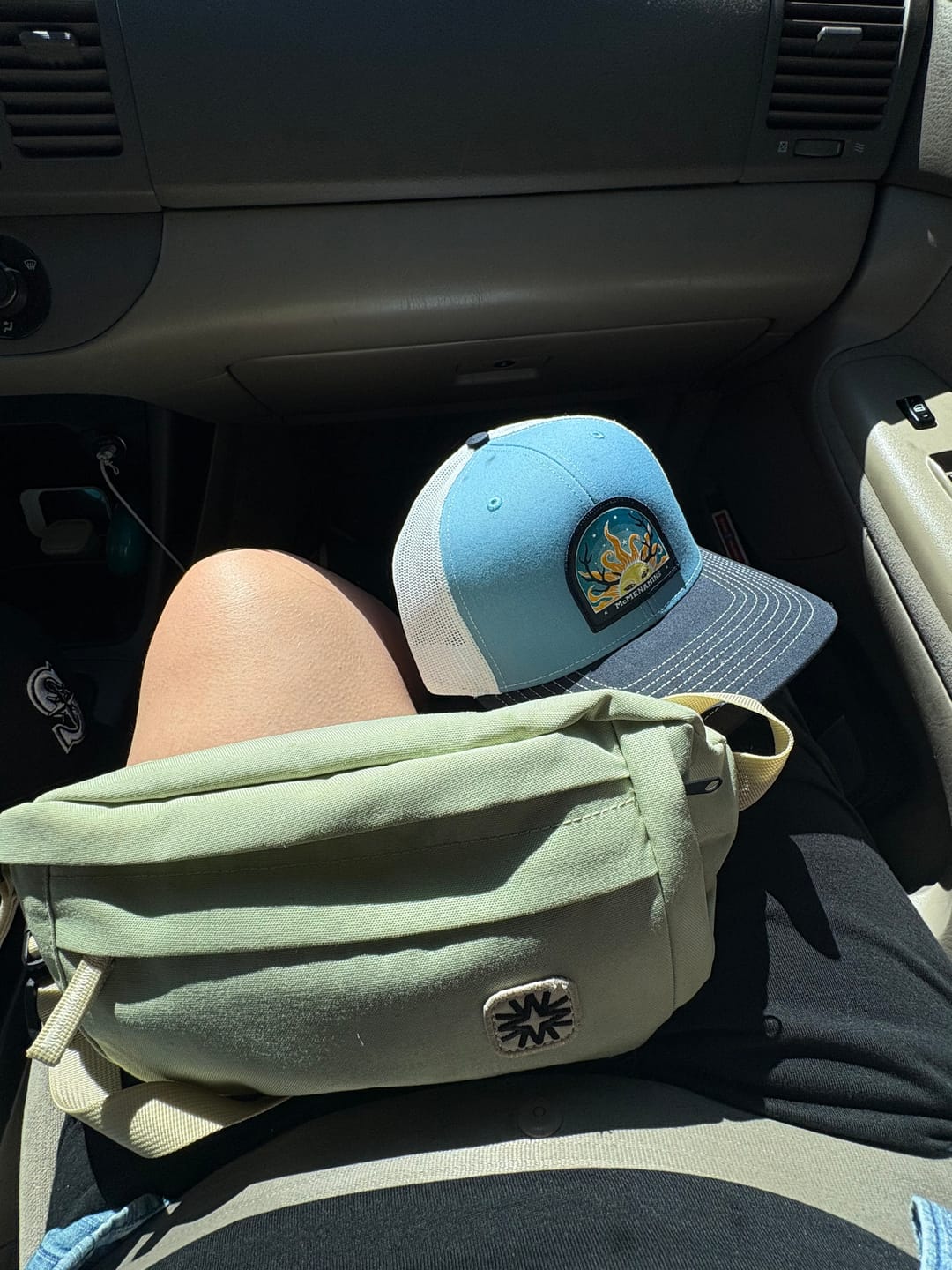 Customer photo review of Louie Sling Mint