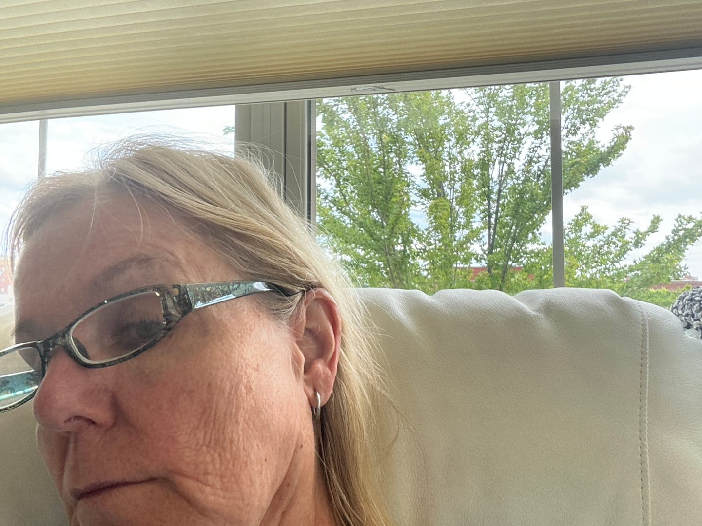 Customer photo review of Minimal Thin Hoops