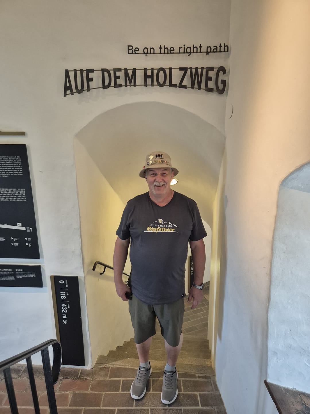 Customer photo review of Gipfelbier - Unisex Premium Organic Shirt