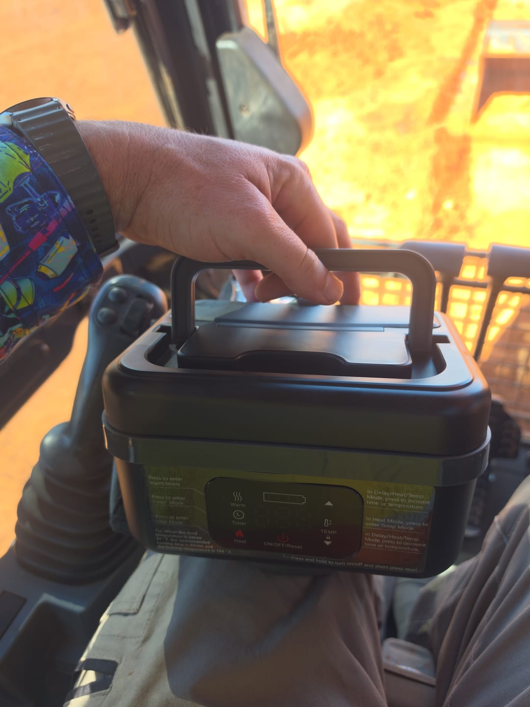 Customer photo review of Explorer Heating Lunchbox™ - Portable And Convenient