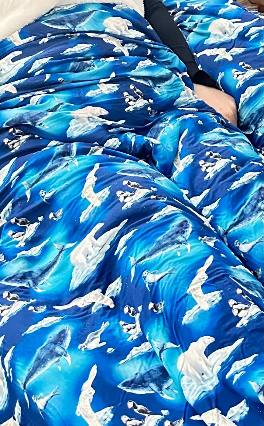 Customer photo review of The Arctic Circle plushFamily Bamboo Blanket (50x65)