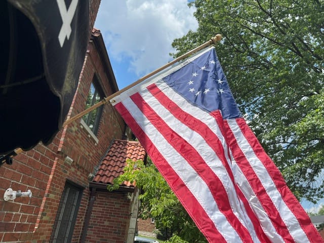 Customer photo review of 3' x 5' Betsy Ross Flag