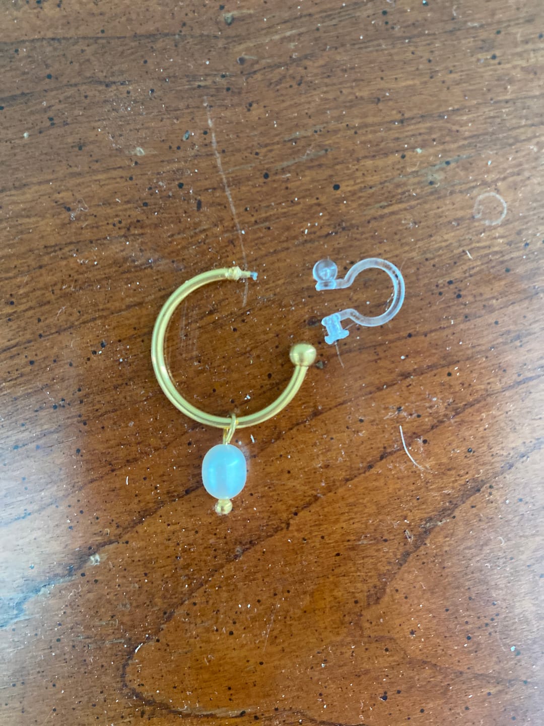 Customer photo review of Lynn Clip On Earrings in Gold
