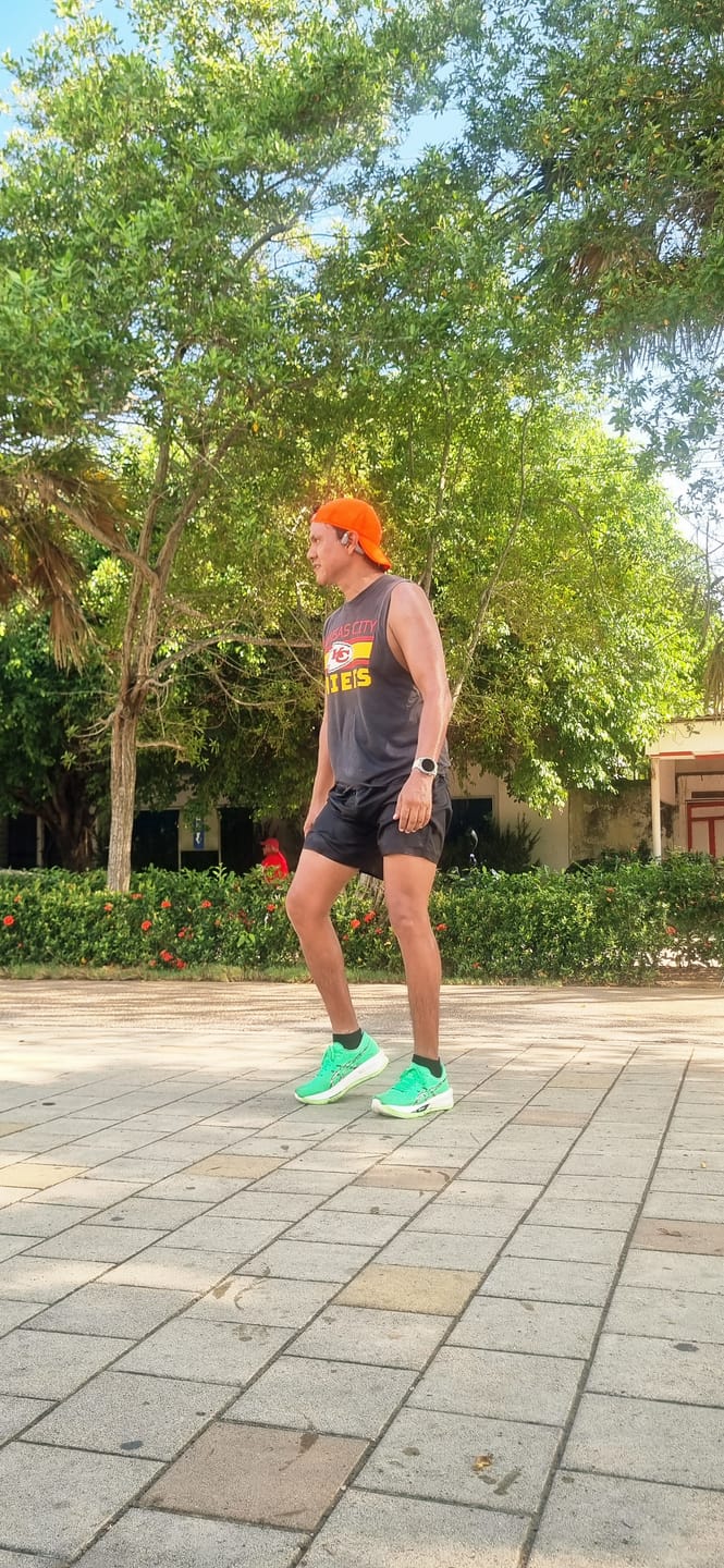 Customer photo review of Asics Sonicblast Hombre Vital Green