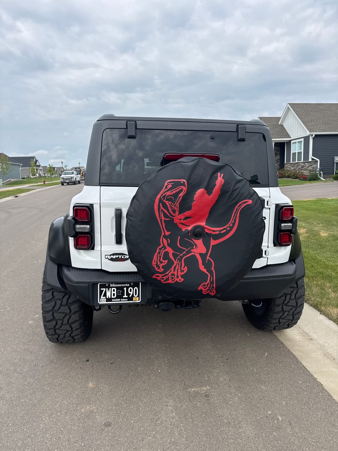 Customer photo review of Raptor Sasquatch Tire Cover