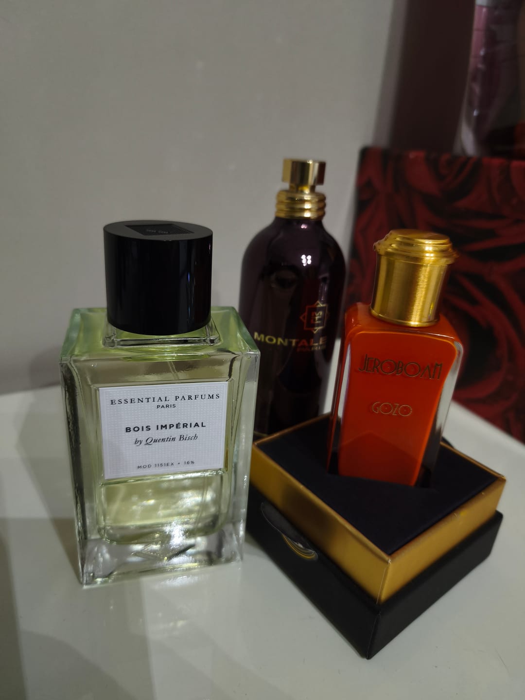 Customer photo review of ESSENTIAL PARFUMS - BOIS IMPERIAL