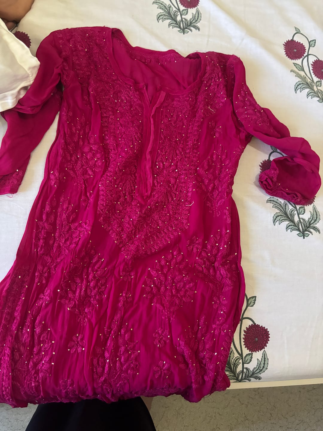 Customer photo review of Hoor Deep Pink Viscose Georgette Kurta