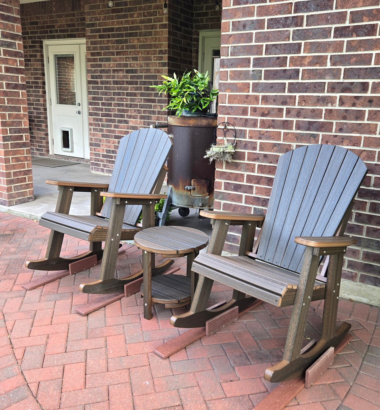 Customer photo review of DURAWEATHER POLY® Adirondack Porch Rocker Lakeside