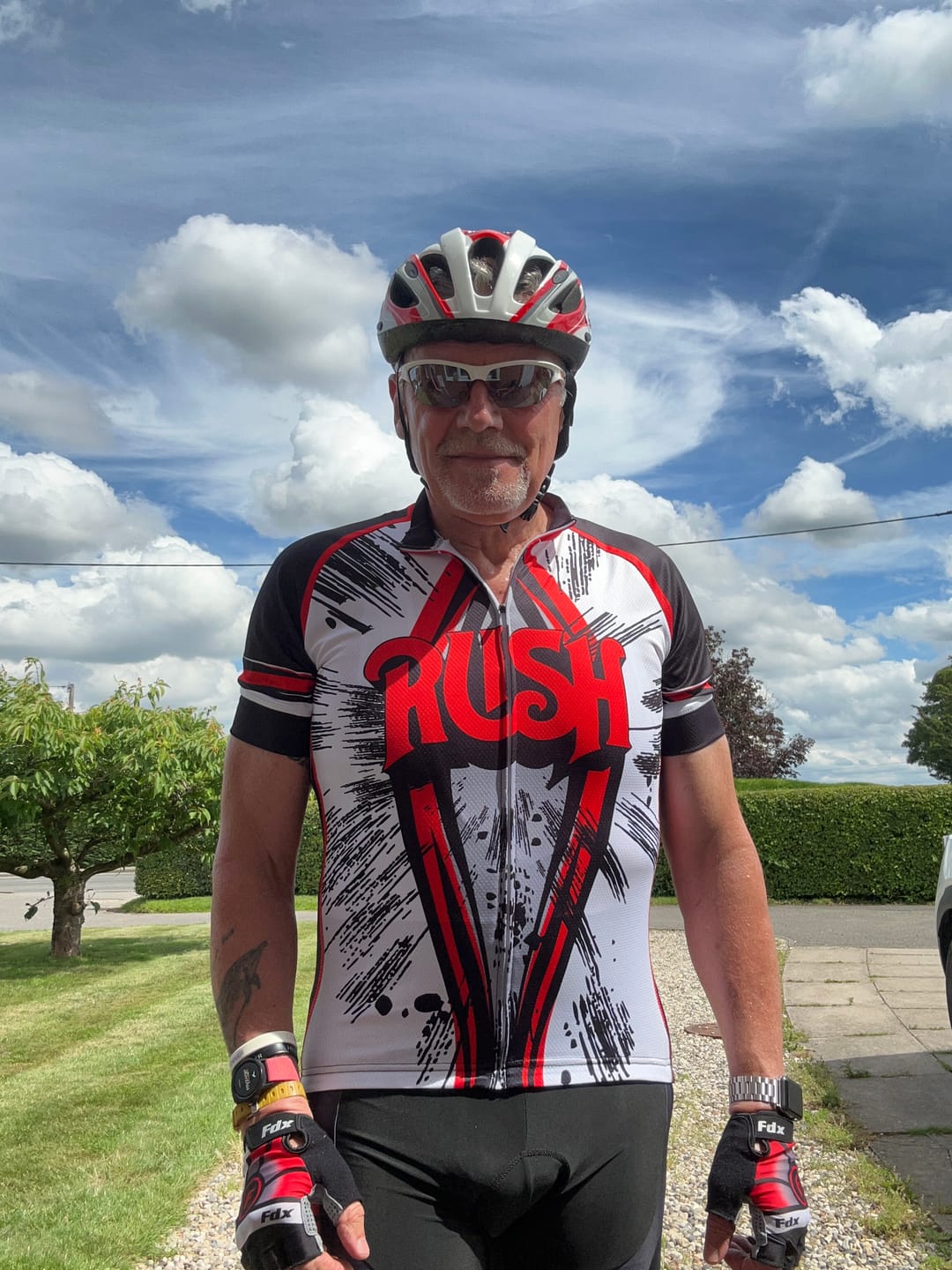 Customer photo review of RUSH Retro Cycling Vest