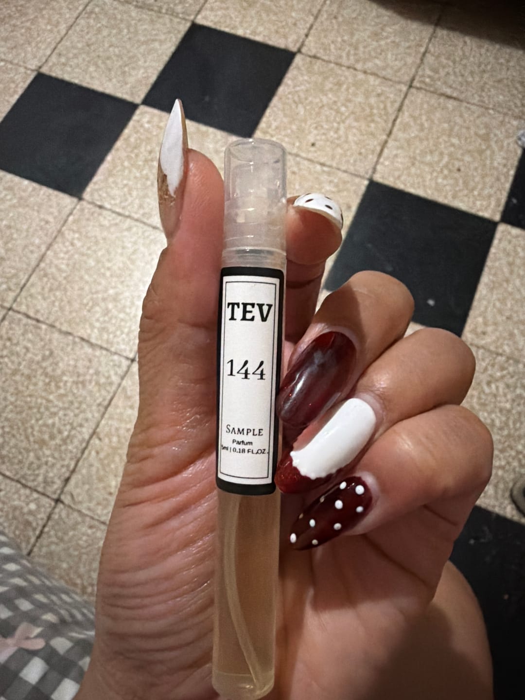 Customer photo review of Inspired by La Vie Est Belle - 144