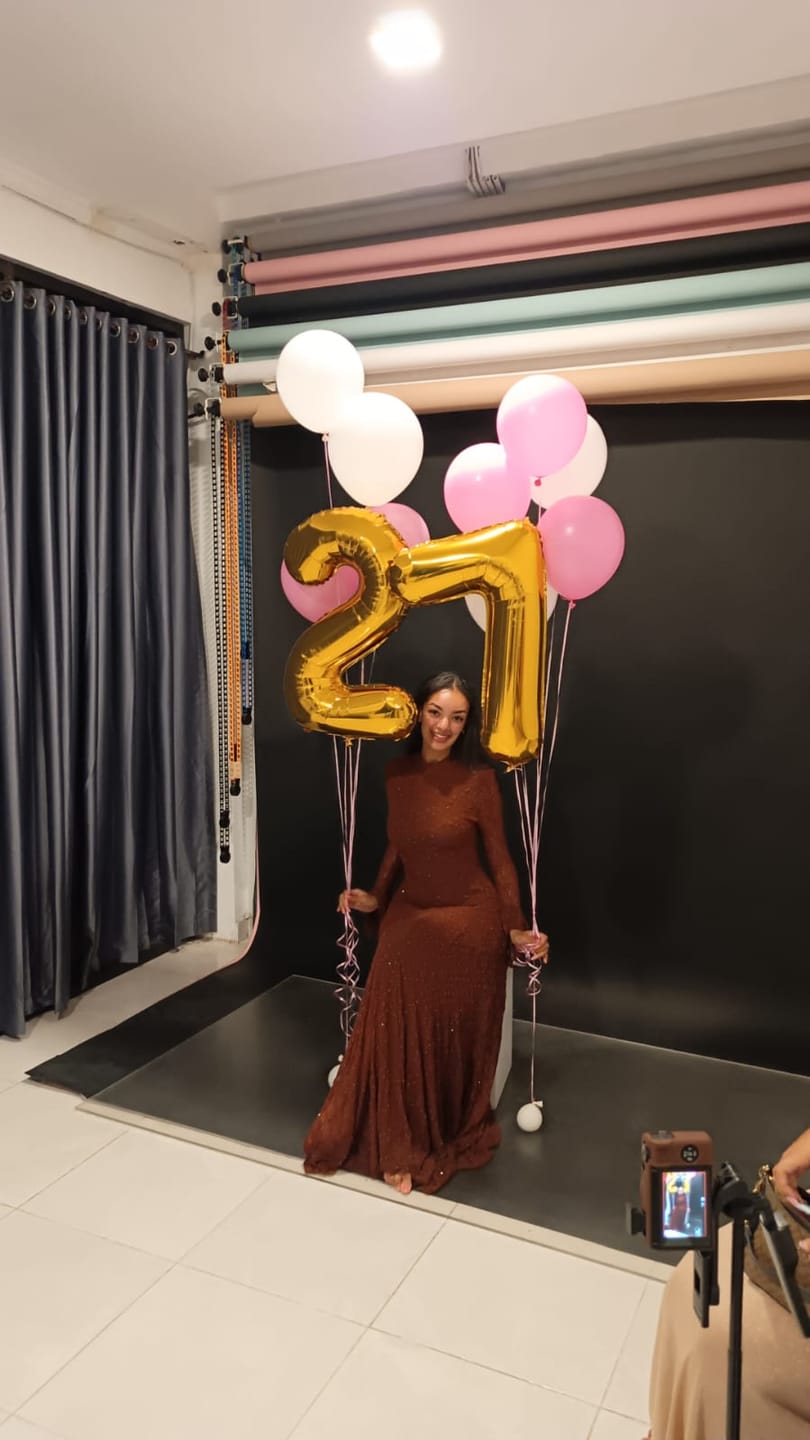 Customer photo review of Age Flex Balloons