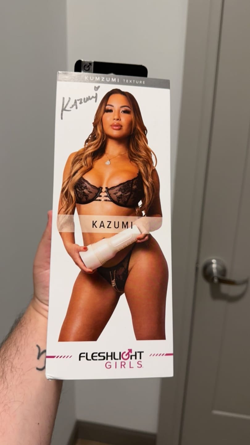Customer photo review of Kazumi Fleshlight
