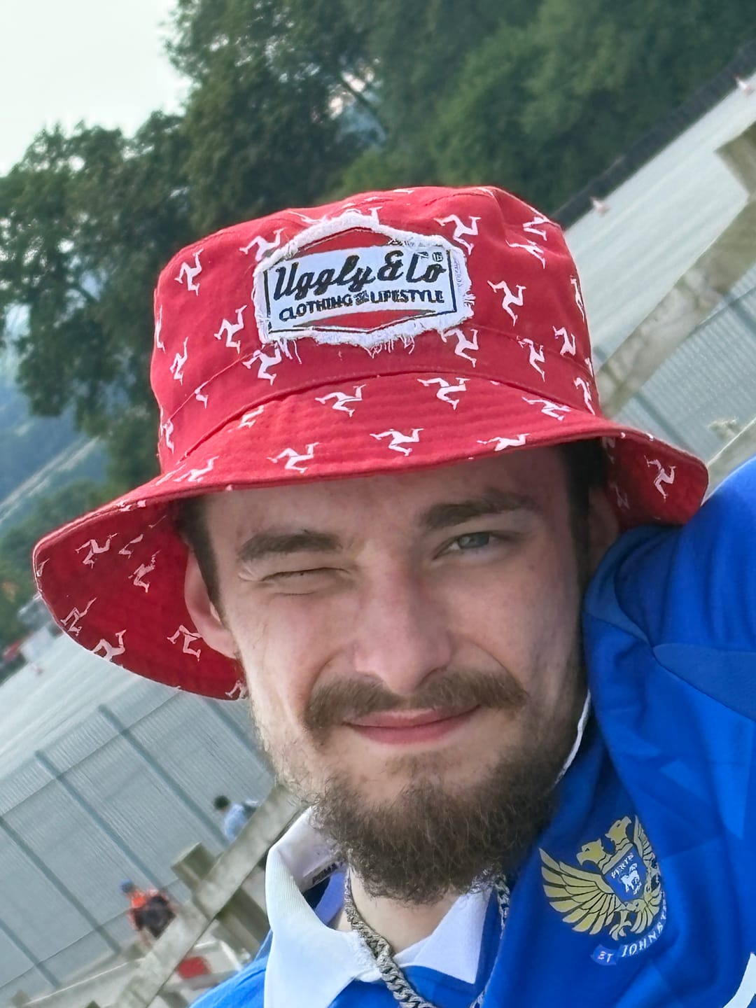 Customer photo review of Isle of Man Flag Diamond Bucket Hat