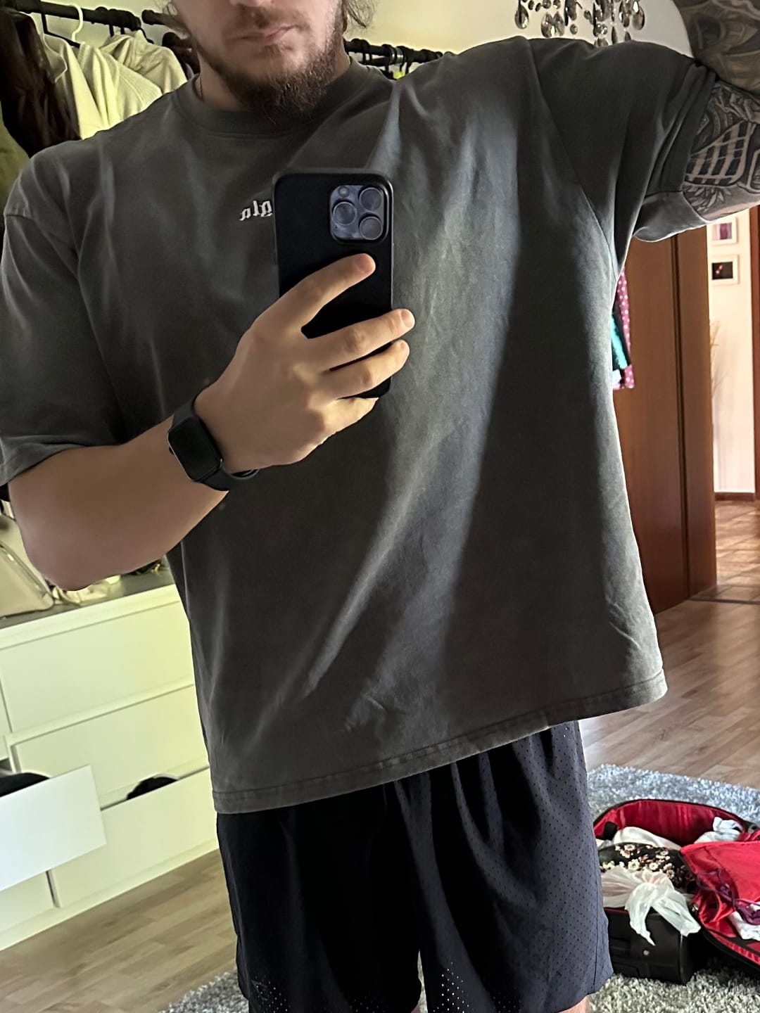 Customer photo review of 4293 - Core Relaxed Tees