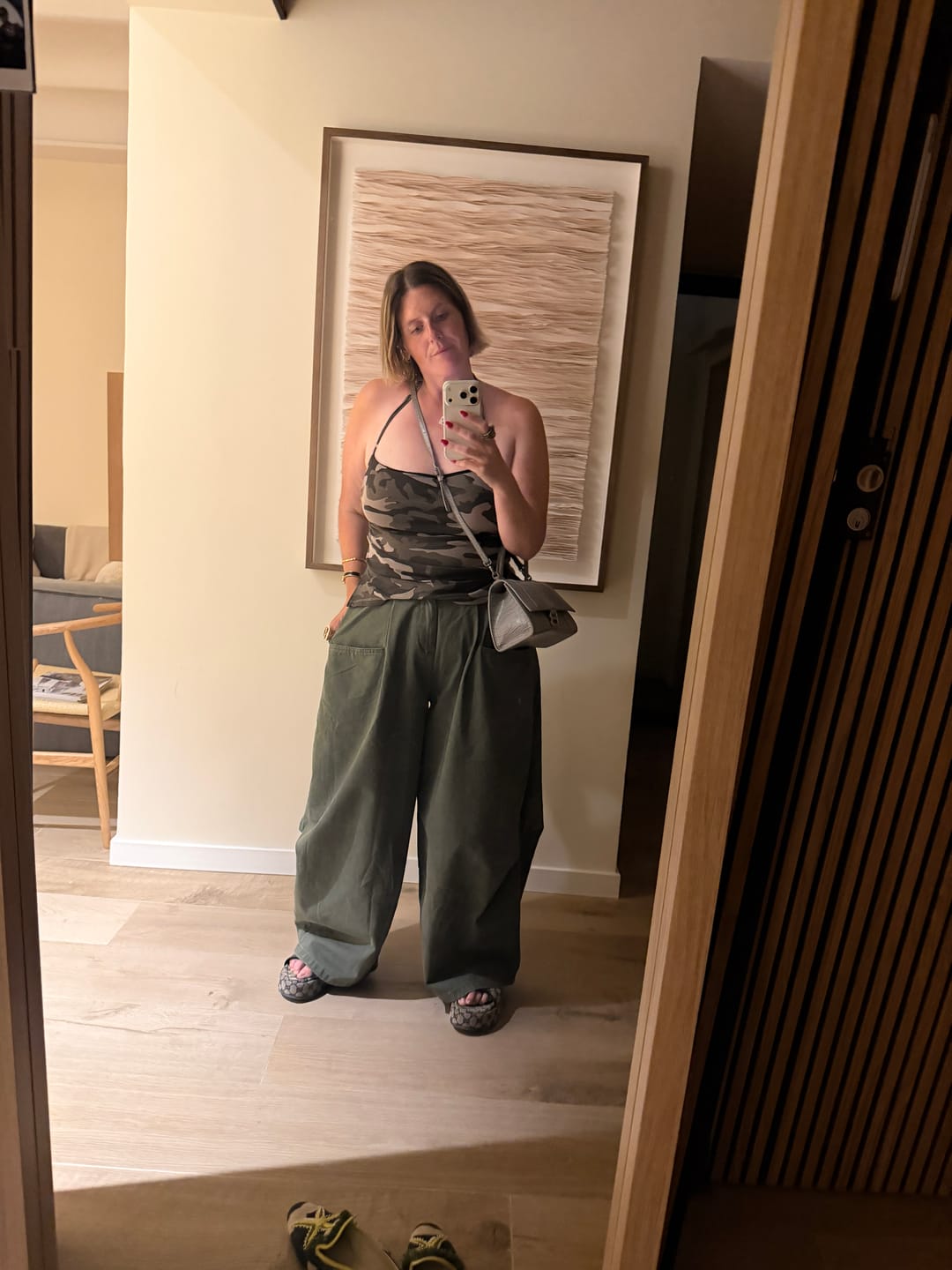 Customer photo review of Aelfric Eden Pleated Pocket Baggy Barrel Pants