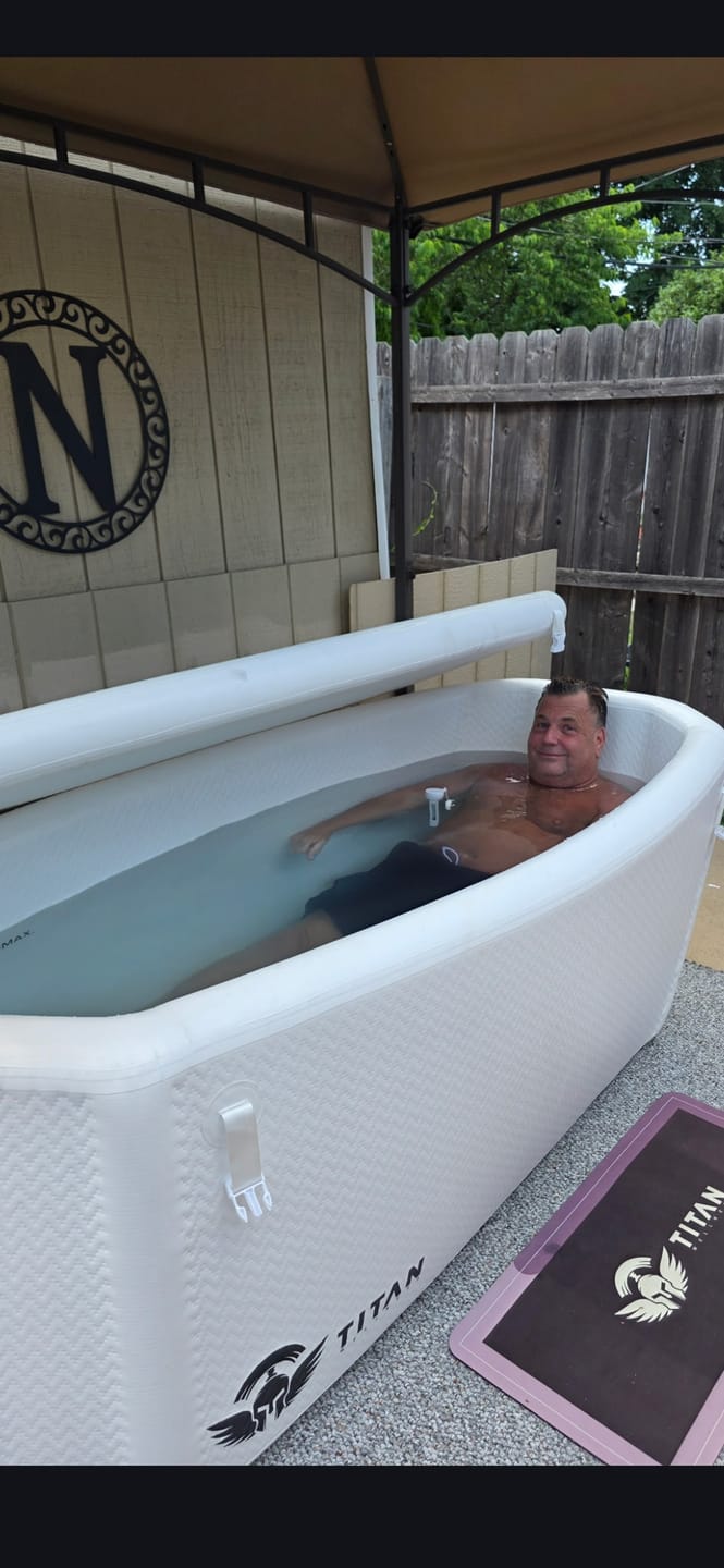 Customer photo review of Arctic Triumph XL Cold Plunge Tub + Chiller Bundle