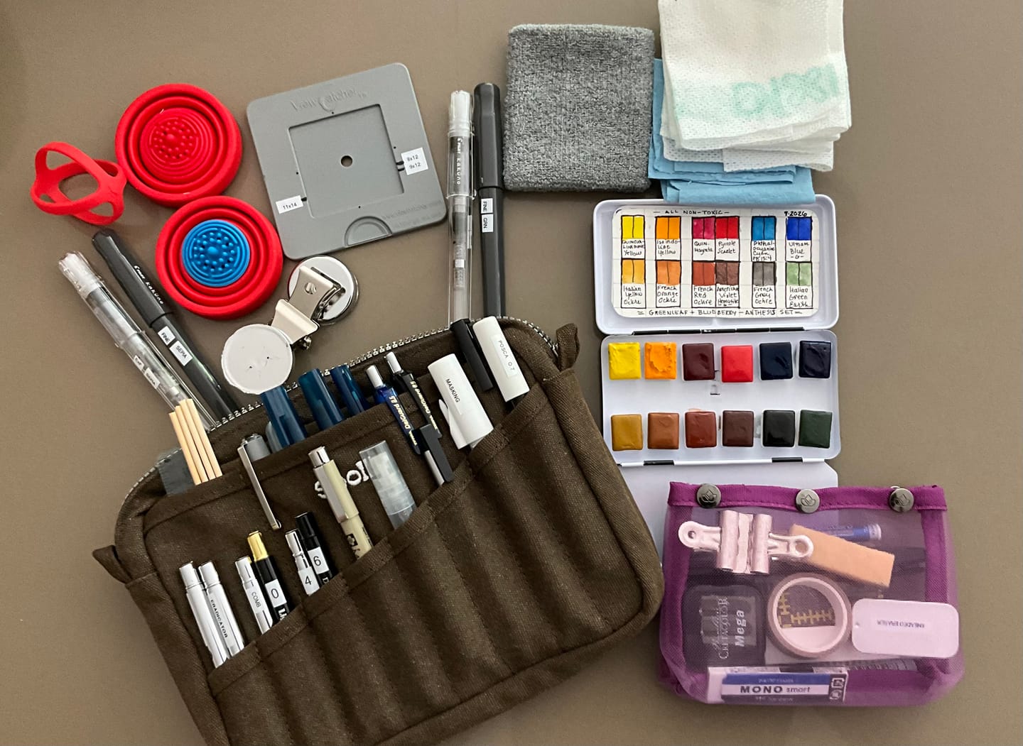 Customer photo review of Soolla® Studio Pouch, Coffee Bean