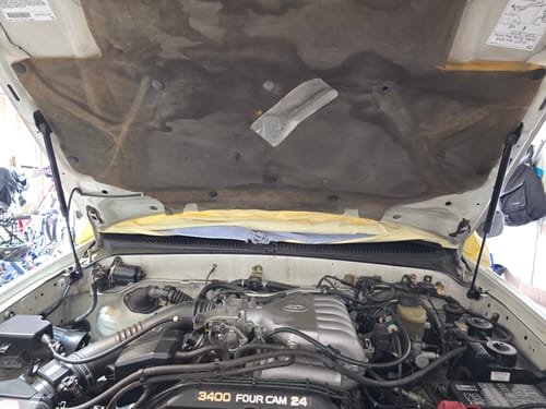 Customer photo review of 1996-2004 Toyota Tacoma EZ Lift Hood Struts