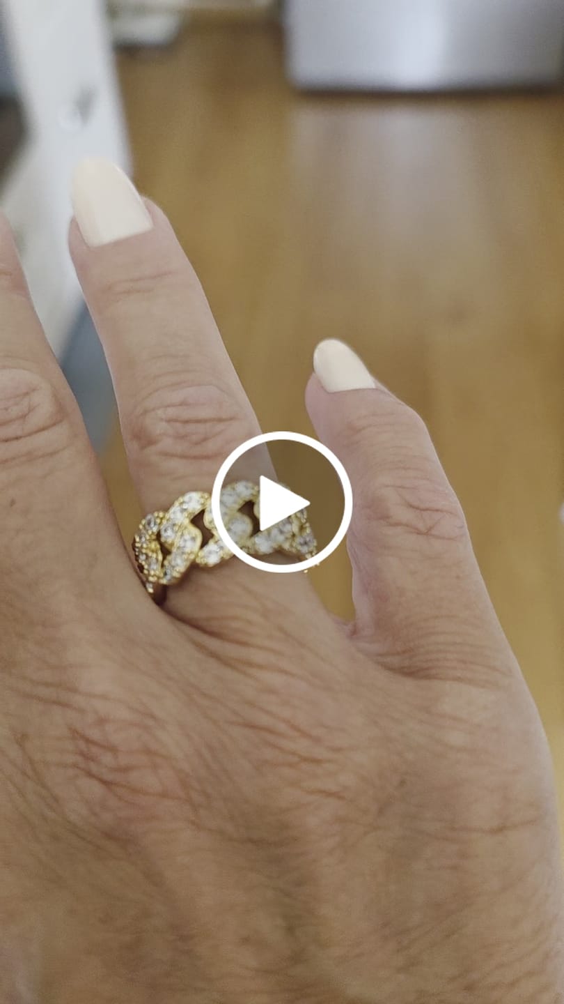 Customer video review of Anello Grumetta con Zirconi
