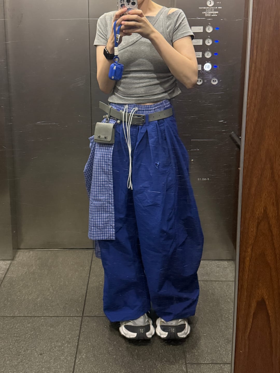 Customer photo review of Aelfric Eden Plaid Panel Baggy Barrel Pants
