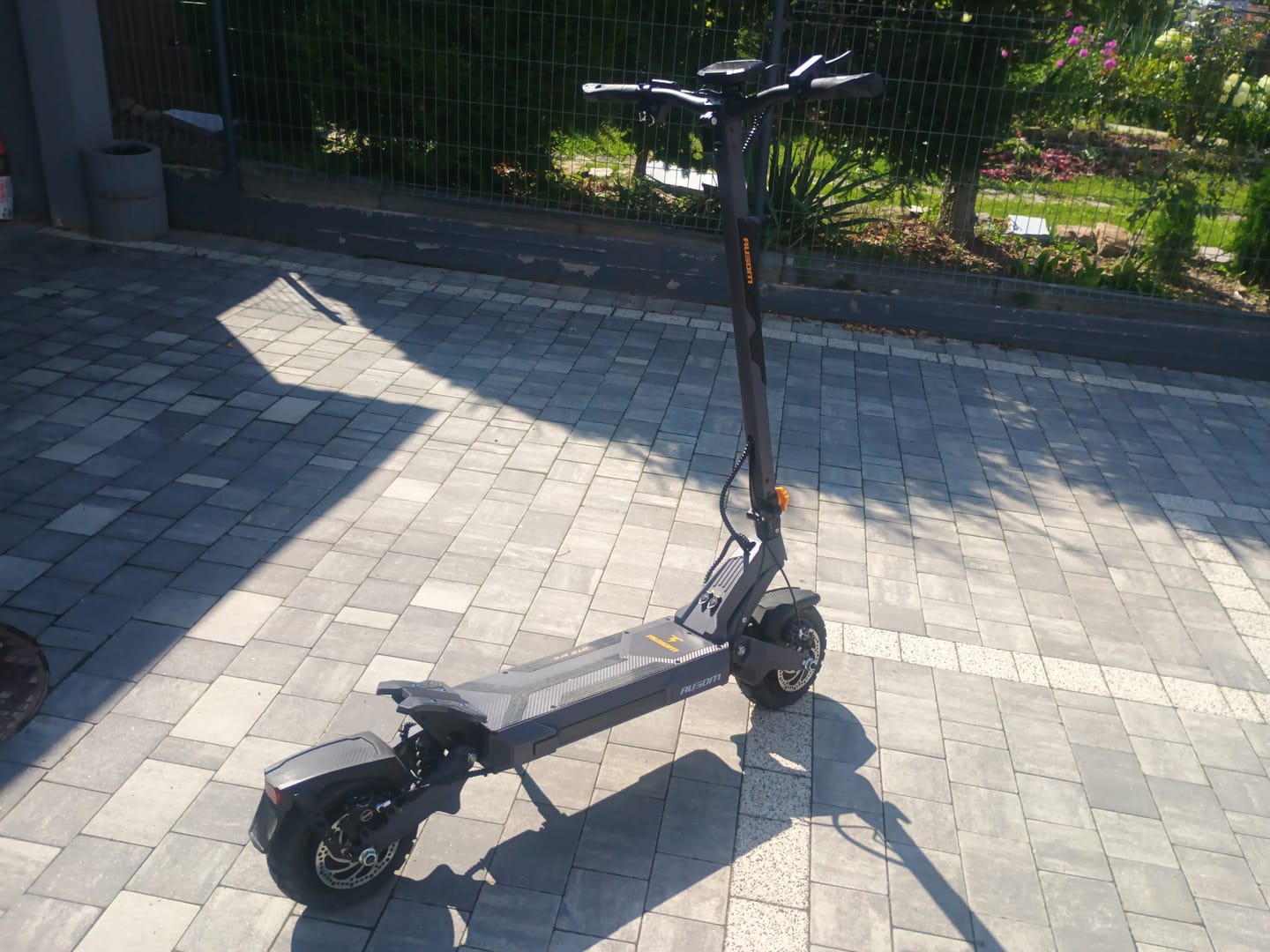 Customer photo review of Ausom DT2 Pro Hulajnoga elektryczna