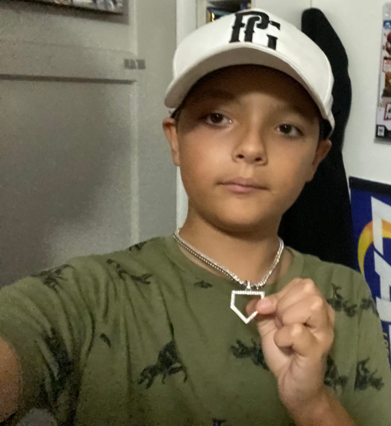 Customer photo review of Tennis Chain 4mm (Silver)