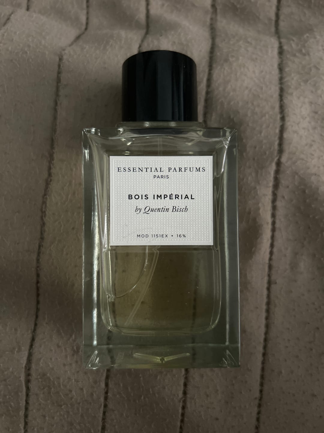 Customer photo review of ESSENTIAL PARFUMS - BOIS IMPERIAL