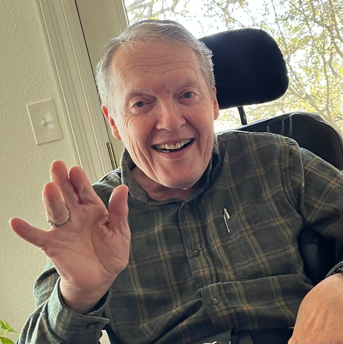 Customer photo review of Ease Cushion Gen 2 Smart Pressure Sore Relief Wheelchair Cushion