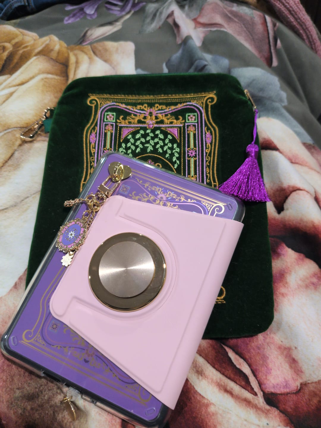 Customer photo review of Literati Dust Plug - Wisteria