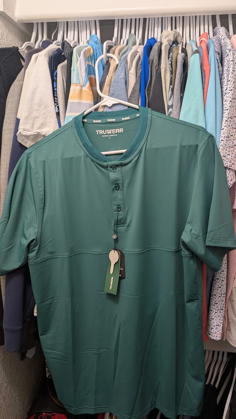 Customer photo review of Crown Blade Polo Fairway Green