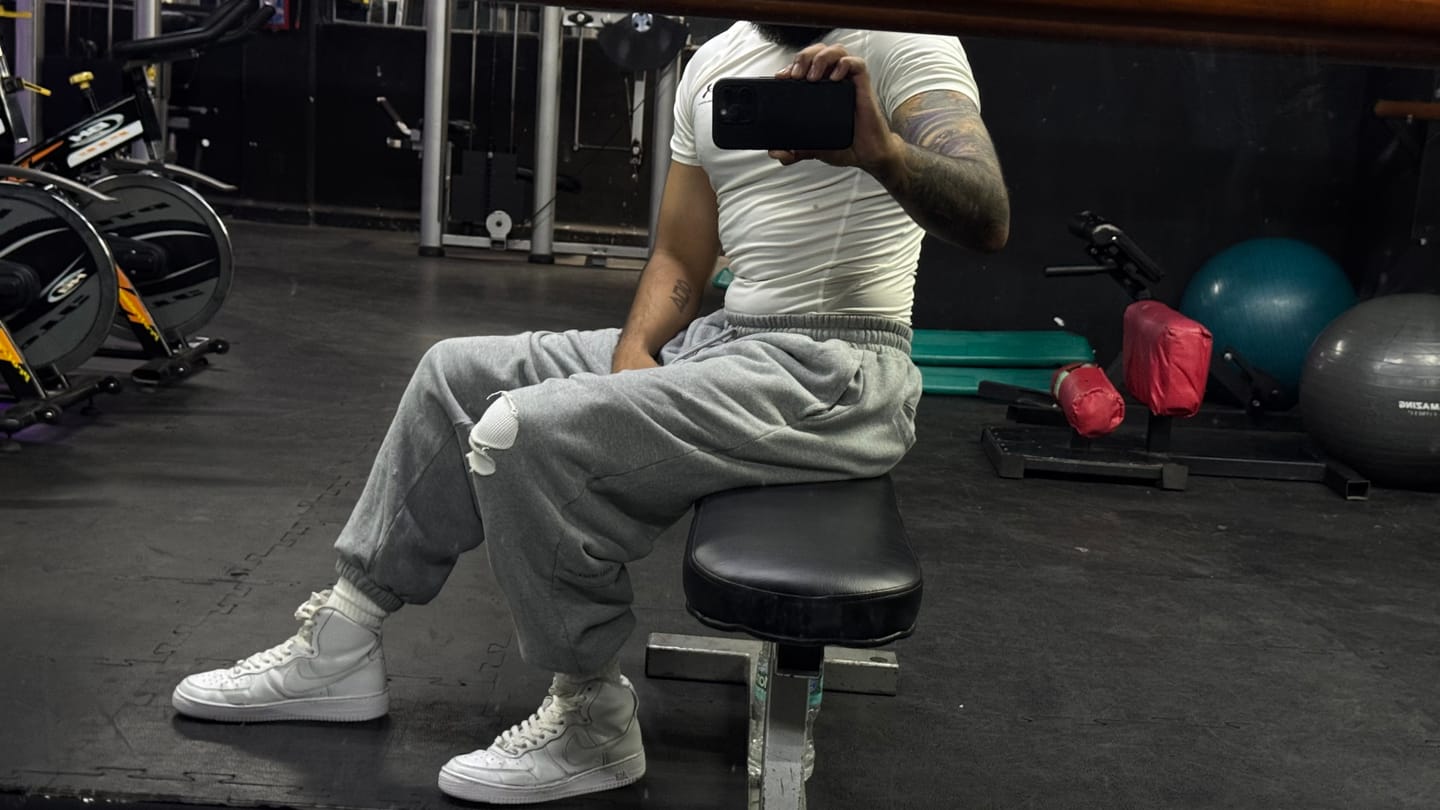 Customer photo review of 2054 - Gold's Iron Legacy Layered Joggers