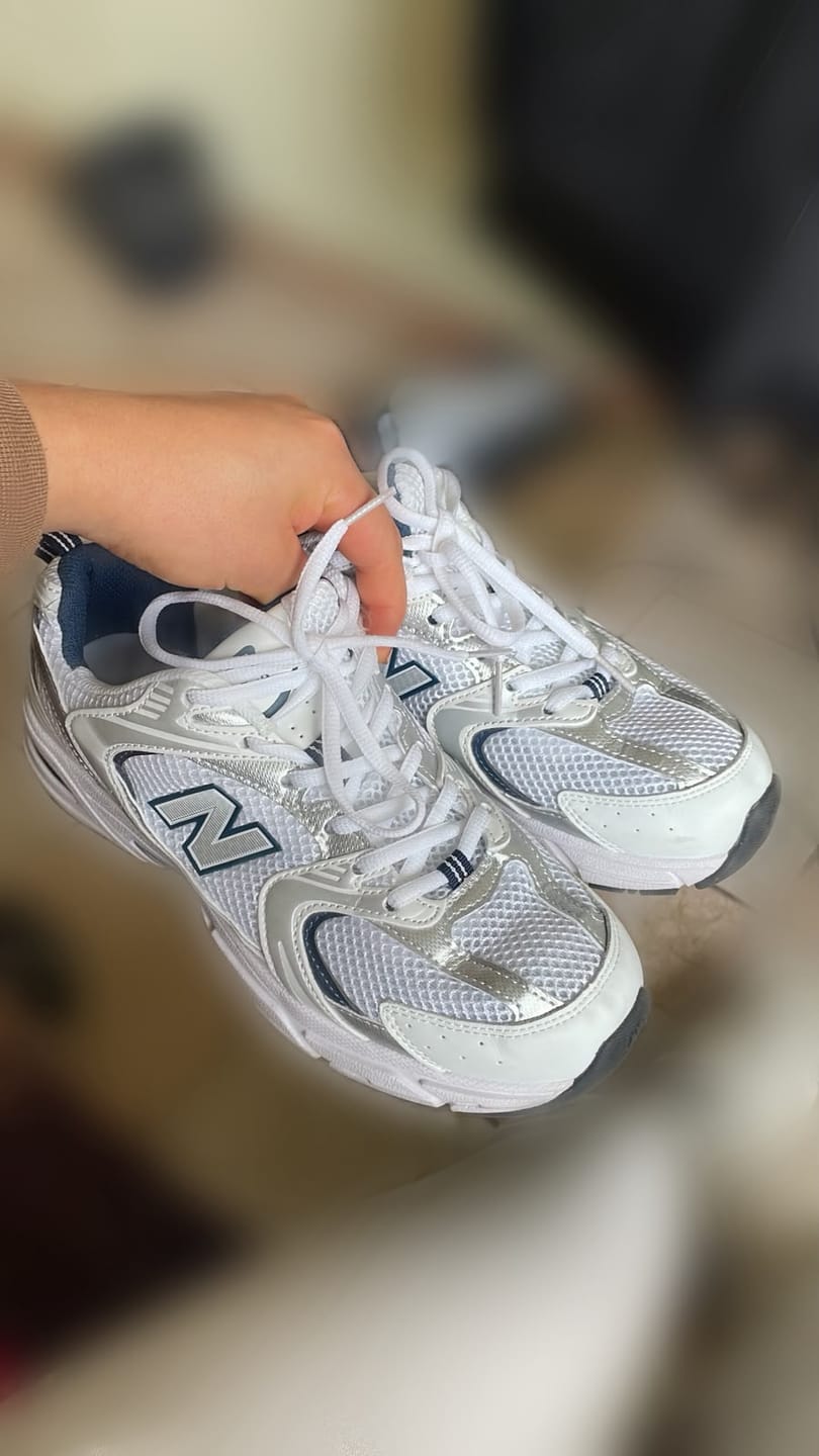 Customer photo review of New Balance 530 Azul Marino Mujer México