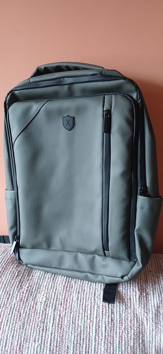 Customer photo review of Slim Backpack