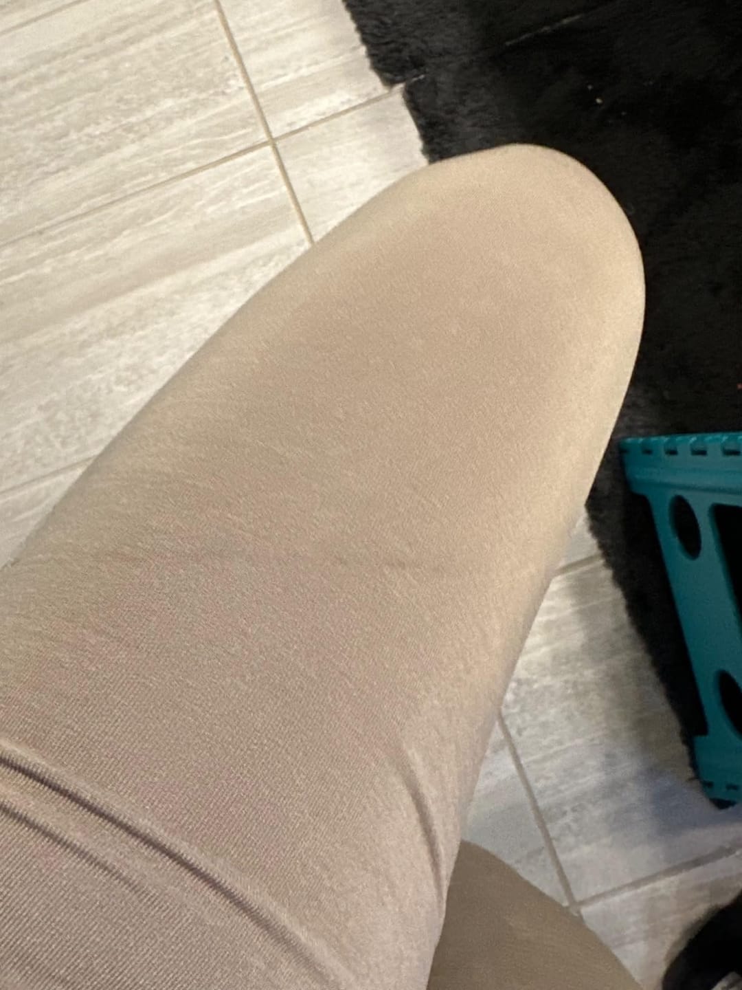 Customer photo review of 3D CelluSmooth High-Waisted Seamless Booty-Lifting Leggings | Silix