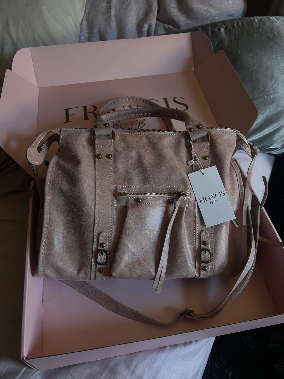 Customer photo review of It girl bag vanilla pink
