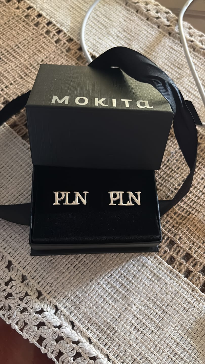 Customer photo review of Mancuernillas Personalizadas con Iniciales